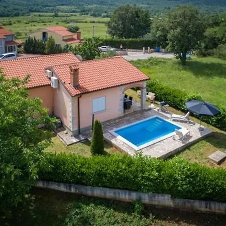 Holiday home Holiday In Salakovci 35811
